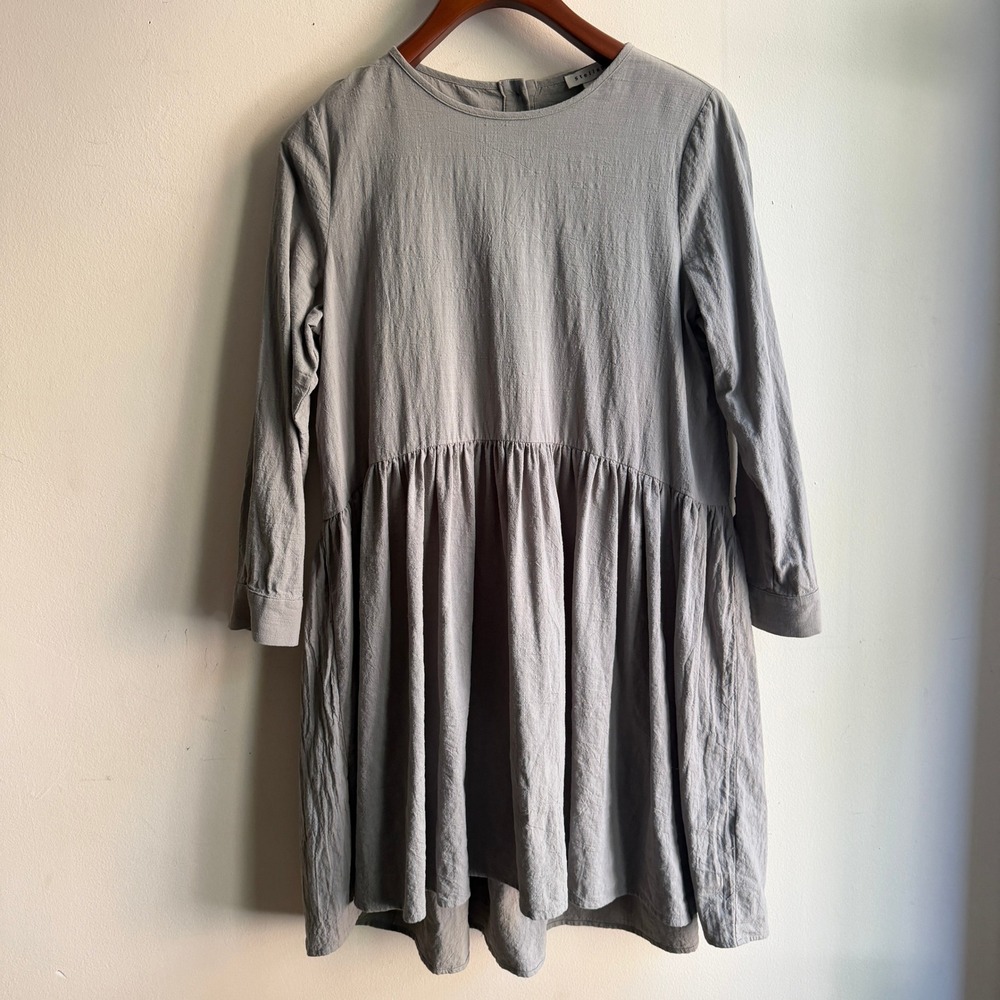 Stellah Button Back Dress Gray Large Excellent Relaxed